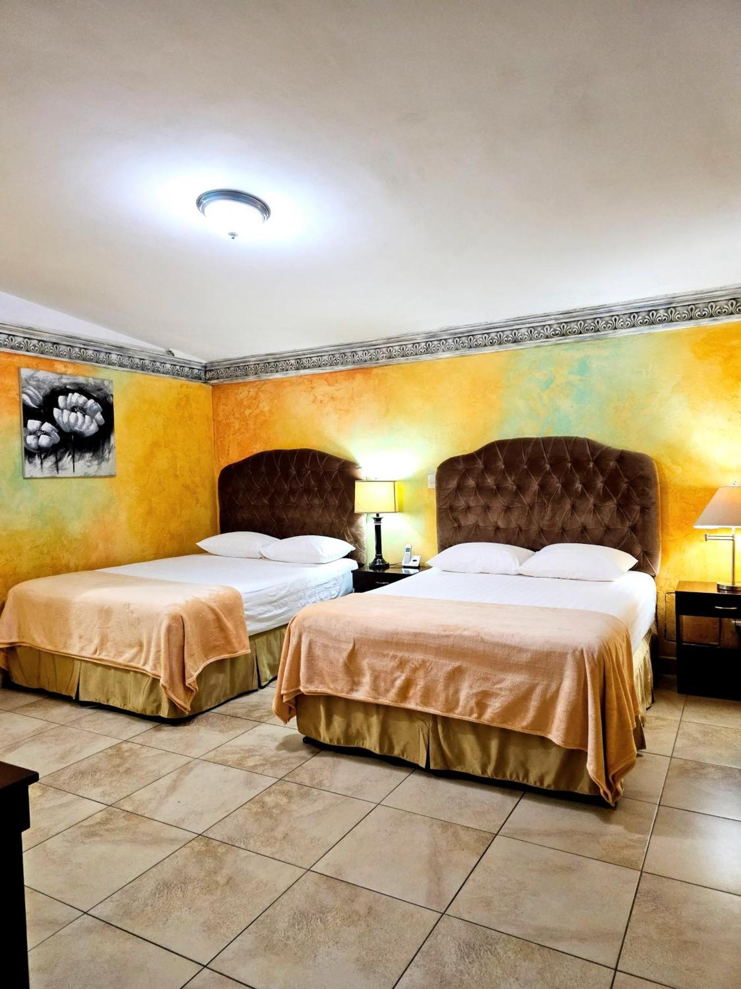 Antigua Inn Hotel Città del Guatemala Esterno foto